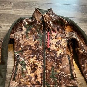 Ladies Full Zip UA storm jacket , camo / pink logo mint condition